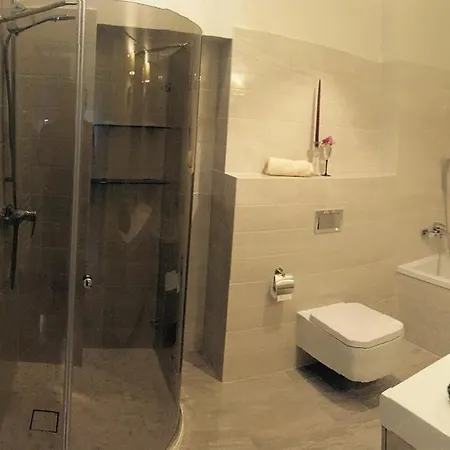 Vilniaus * Kaunas